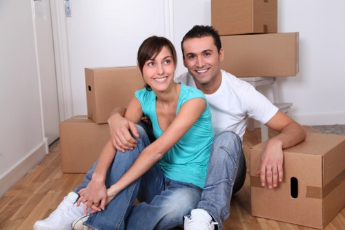 Local moving van booking for Friern Barnet residents