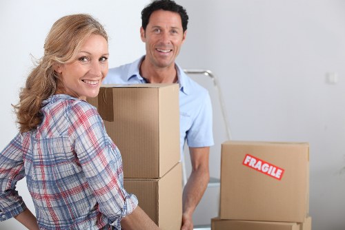 Flexible man and van service for collections and deliveries in Friern Barnet